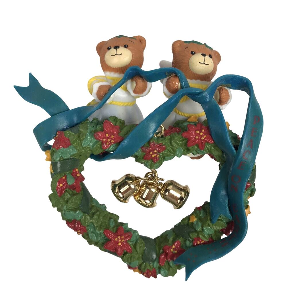 Enesco Christmas Ornament Bearing Holiday Wishes w/Box 1990 Lucy & Me Bear Angel